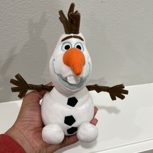 Disney Olaf plush toy - Picture 2 of 5